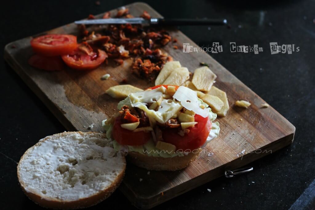 How to make tandoori chicken bagels